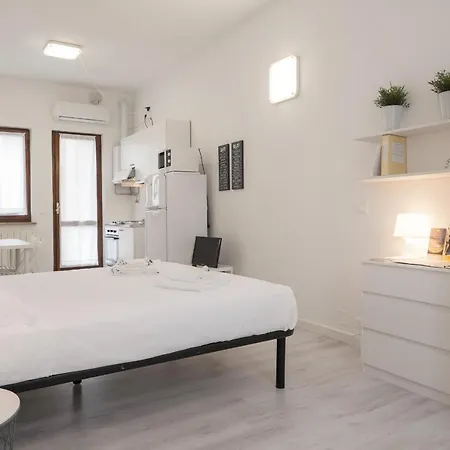 Pisano12 Apartment Verona Exterior photo